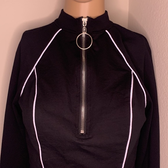 Top - Picture 3 of 4